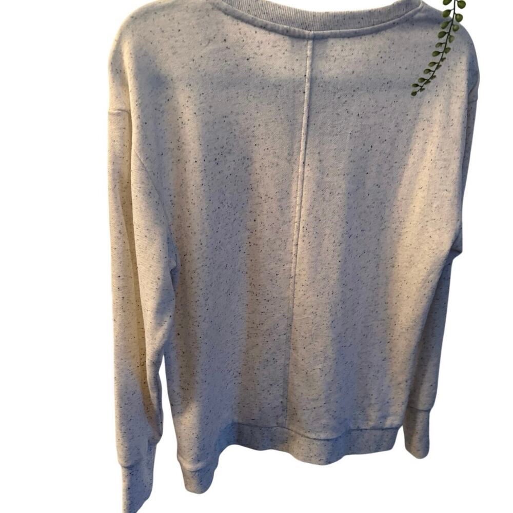 Women’s Ariat Speckled Cream and Tan Pullover Crew Neck Size‎ M - Picture 2 of 5